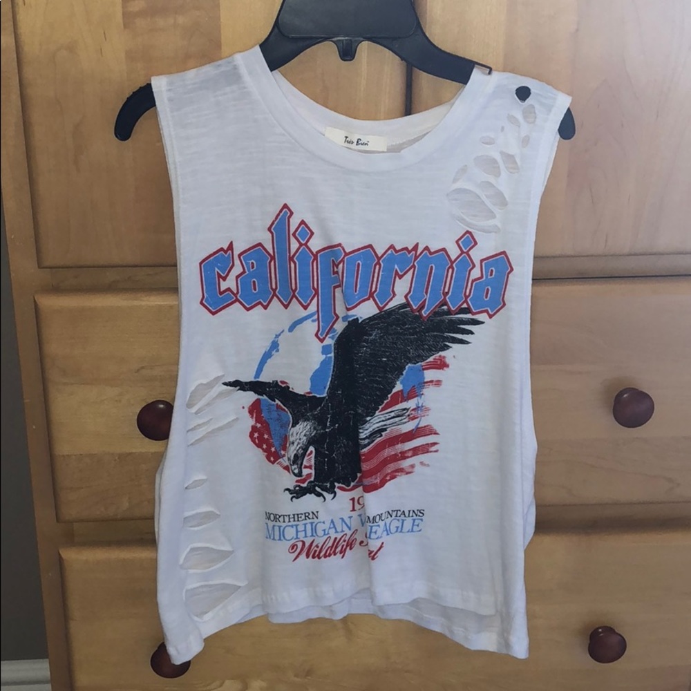 muscle tank top